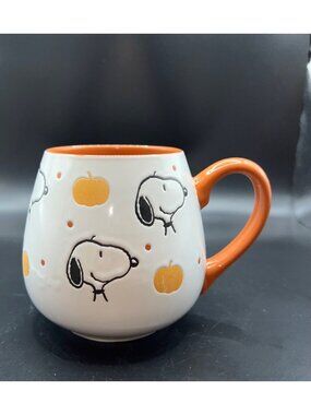 Peanuts Snoopy Halloween Ceramic Mug 2023 Edition Orange Interior Pumpkin Design